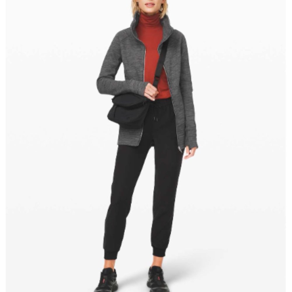 Lululemon Radiant Jacket II size 8 / medium